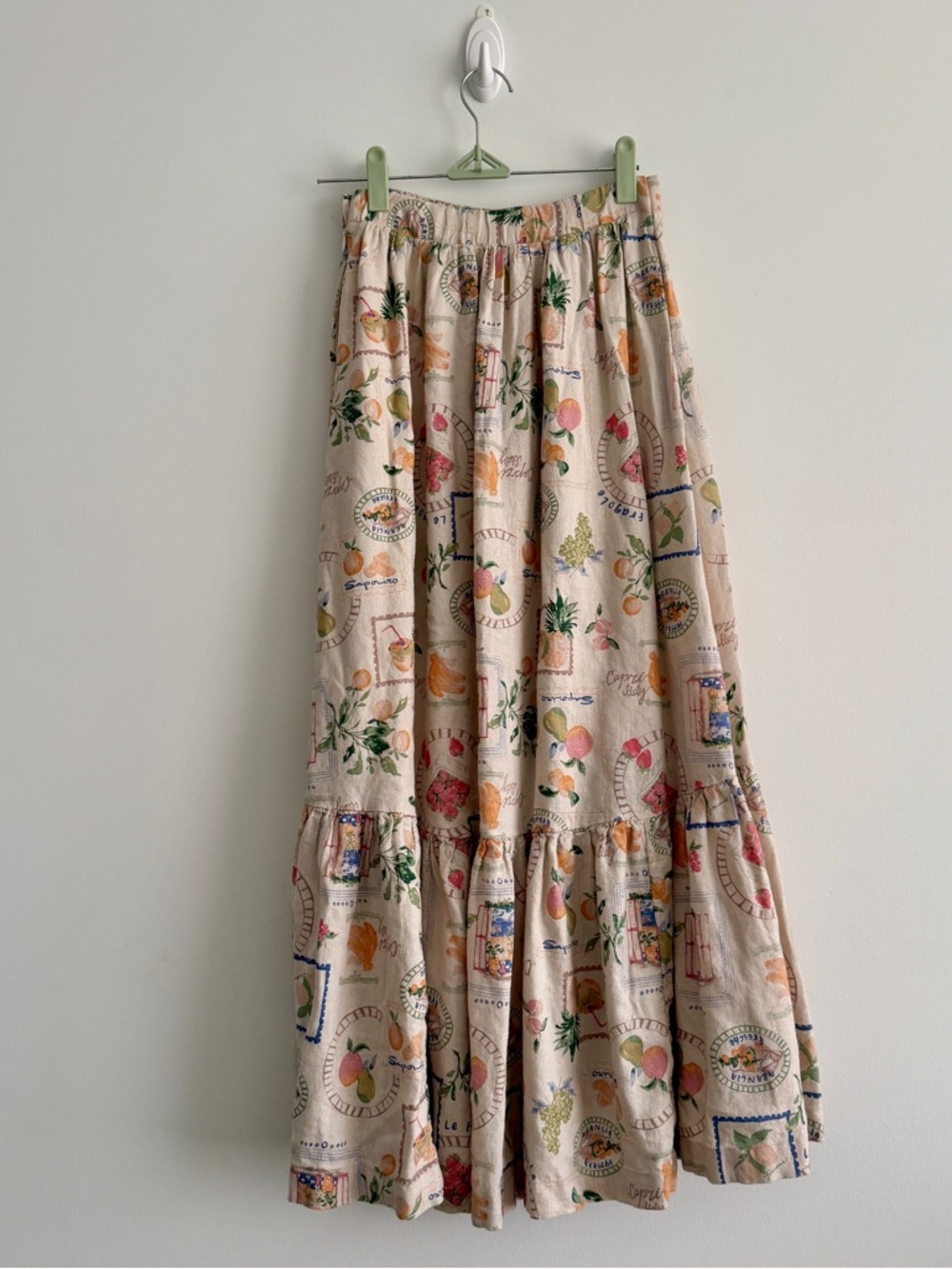 Abercrombie & Fitch Beige Floral & Fruit Italian Summer Tiered Maxi Skirt - Picture 2 of 4